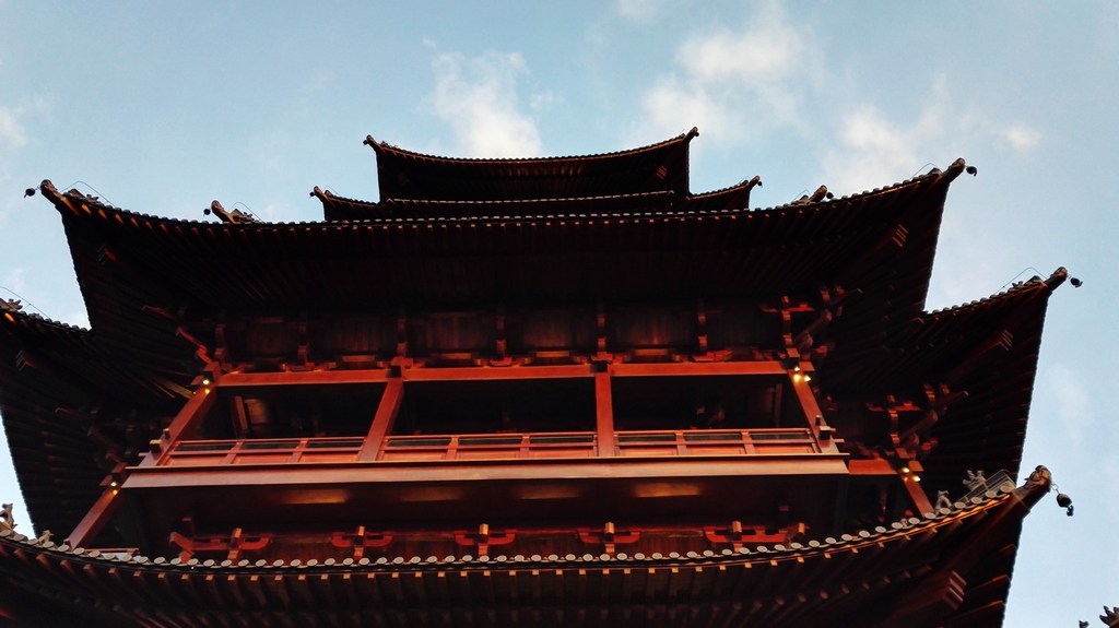 巸